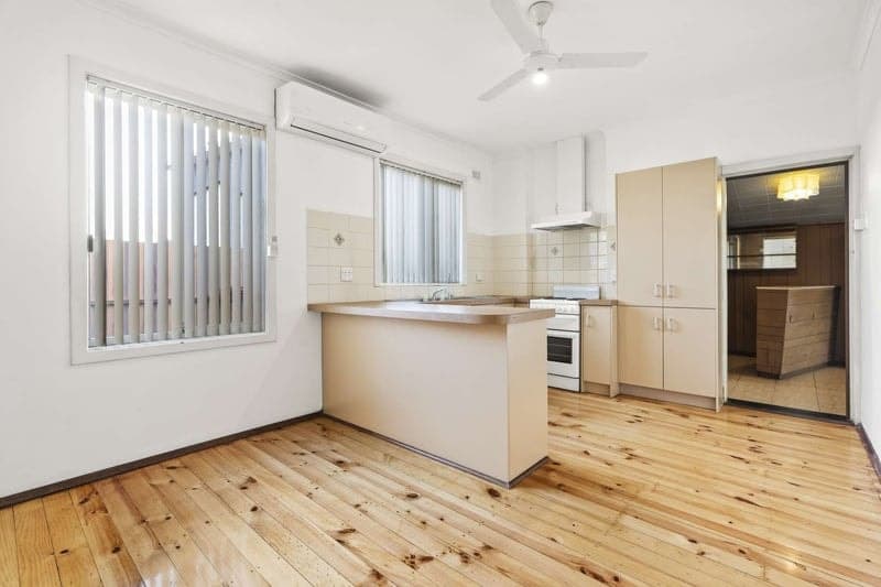 1 Stuart Road, South Plympton - Thumbnail 2