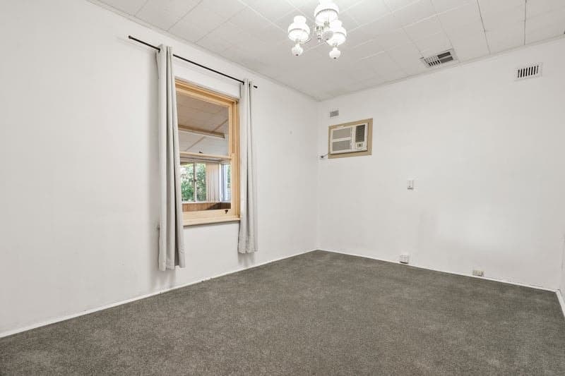 1 Stuart Road, South Plympton - Thumbnail 7