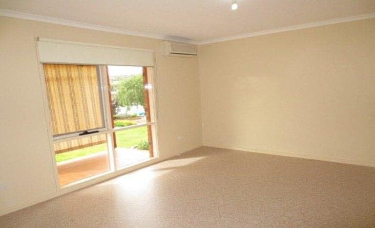 23 Lismore Crescent, Huntfield Heights - Thumbnail 2