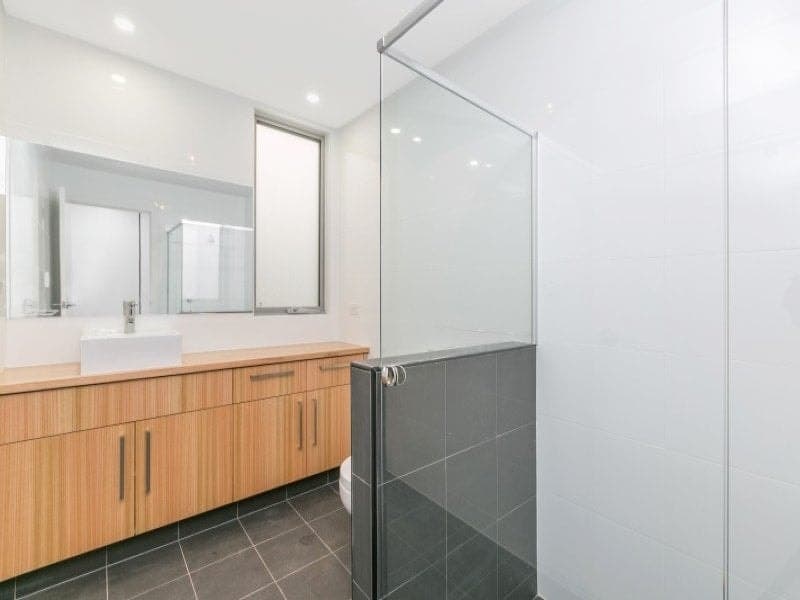 15 Alderney Avenue, Clearview - Thumbnail 4