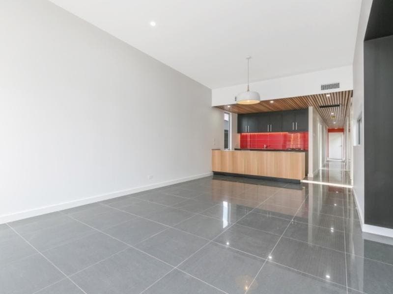 15A Alderney Avenue, Clearview - Thumbnail 3