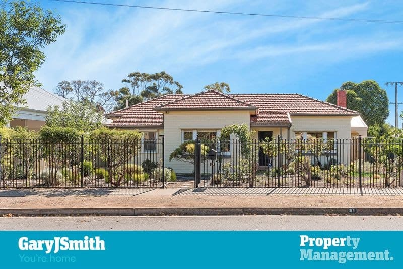 21 Gowrie Avenue, Glengowrie - Image 1