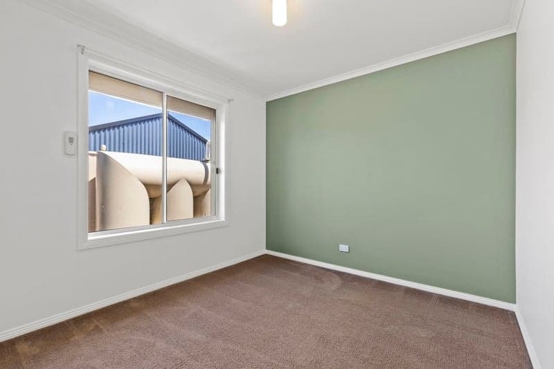 Waller Court, Largs North - Thumbnail 8