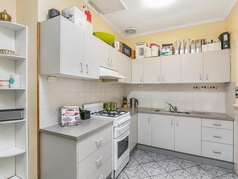 32 Dartmouth Street, West Croydon - Thumbnail 4