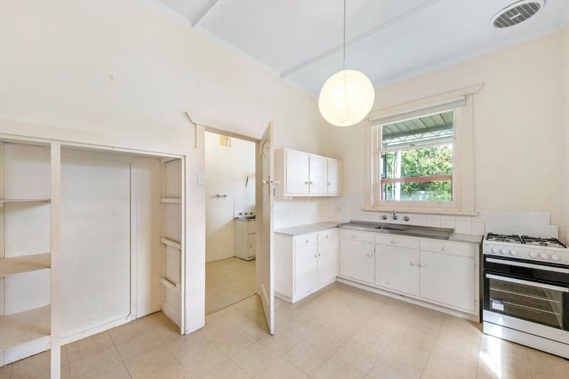13A New Street, Plympton - Thumbnail 4
