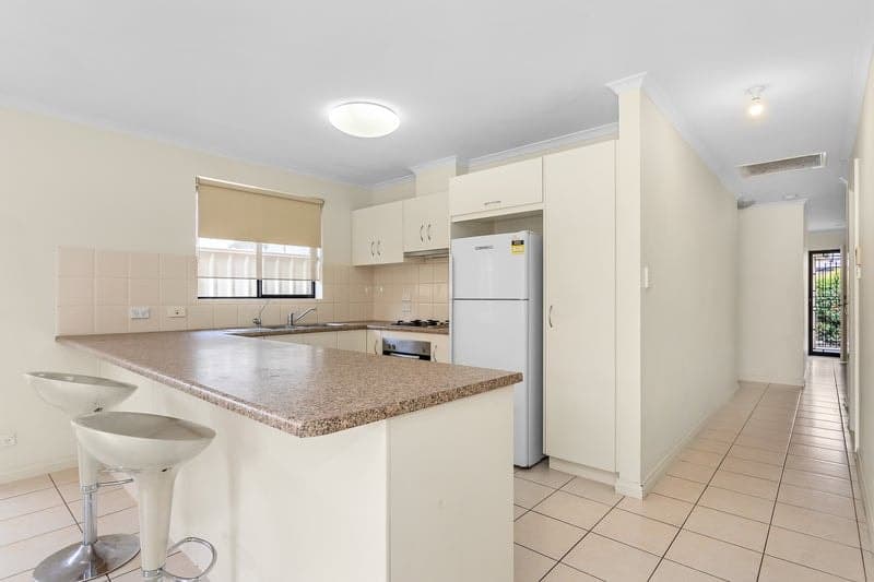 3/94 Railway Terrace, Ascot Park - Thumbnail 2