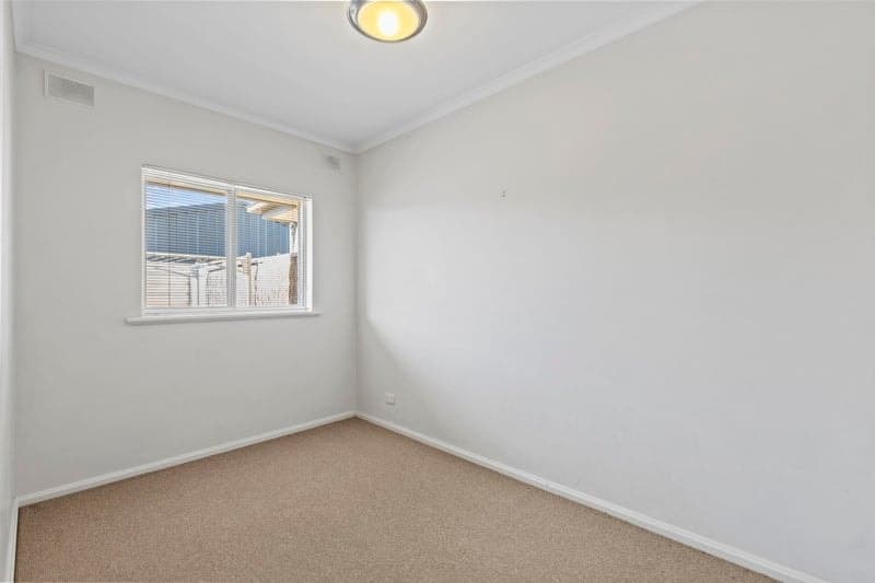 18/2 Bach Crescent, Seaton - Thumbnail 8
