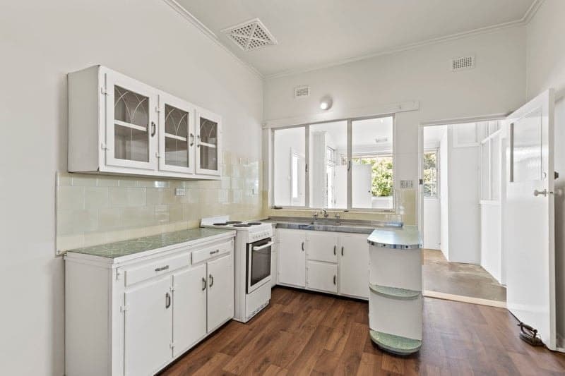 26 Pleasant Avenue, Glandore - Thumbnail 2