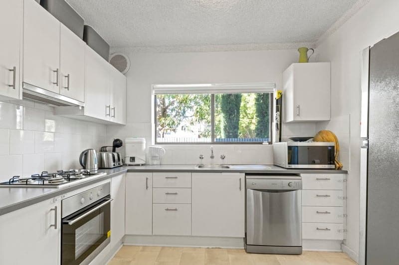 2/6 Edward Street, Plympton - Thumbnail 2