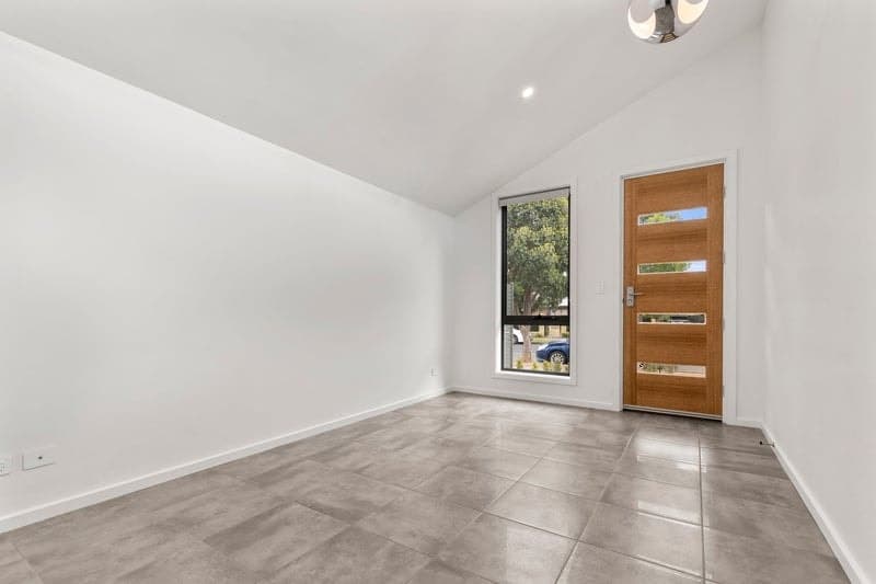 43 Wattlebury Road, Lower Mitcham - Thumbnail 6