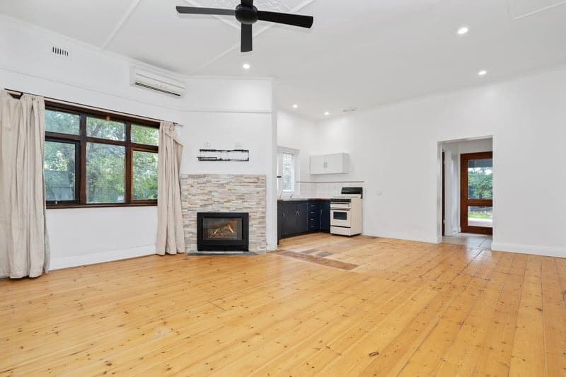 25 Waterhouse Road, South Plympton - Thumbnail 2