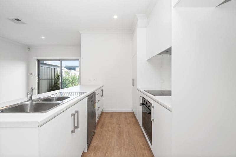 26 Robinson Road, Seaford Heights - Thumbnail 3