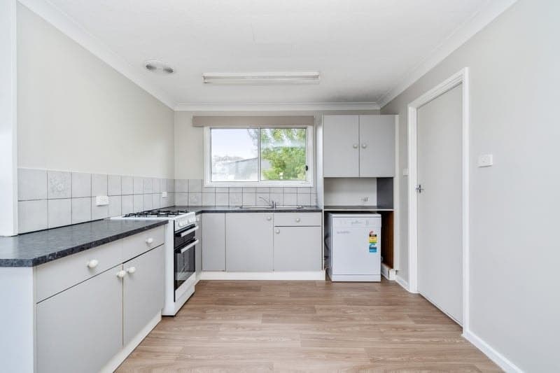 3 Candover Crescent, Huntfield Heights - Thumbnail 3