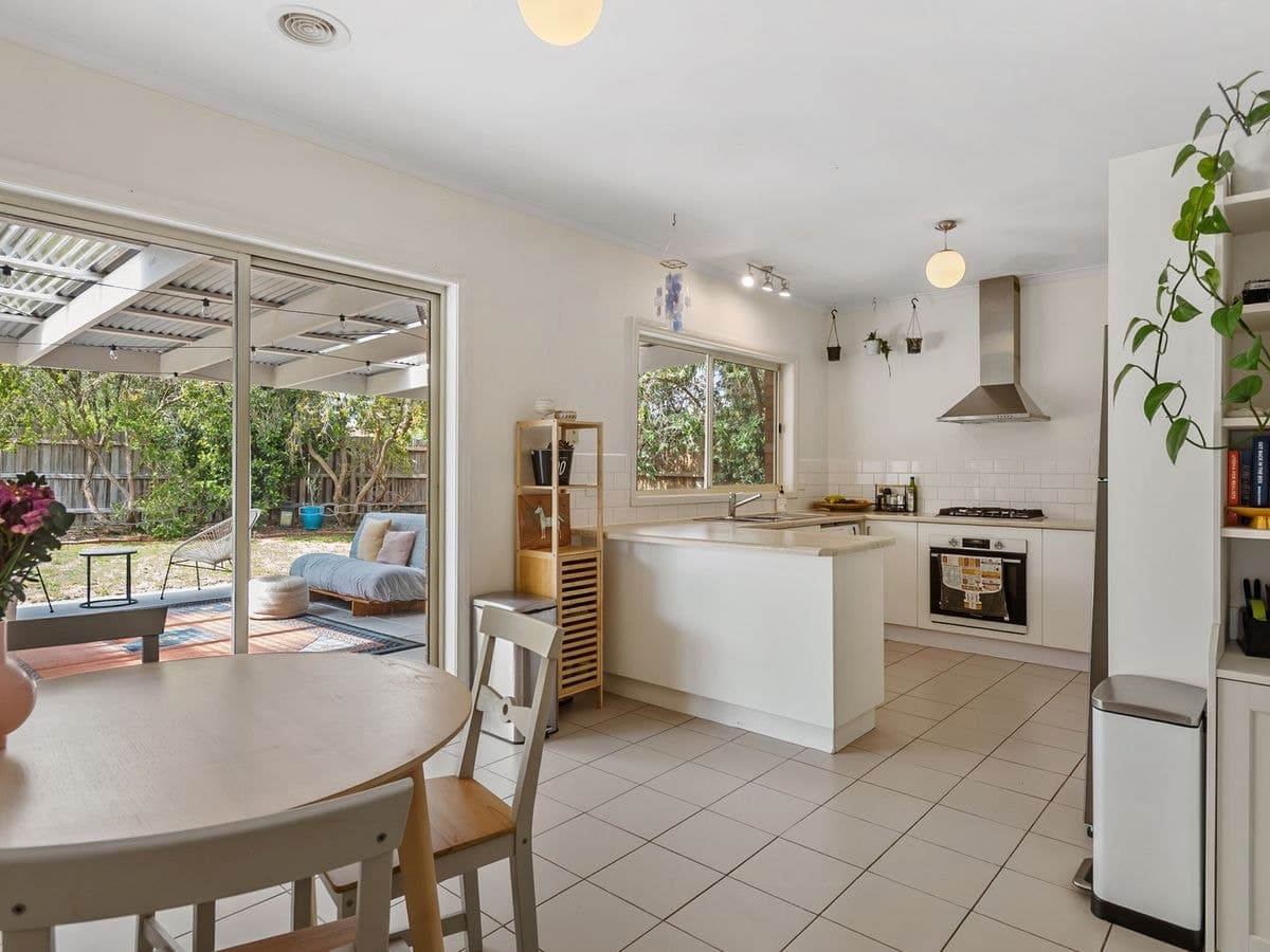 12 Mountain View Way, Gisborne, Gisborne - Thumbnail 7
