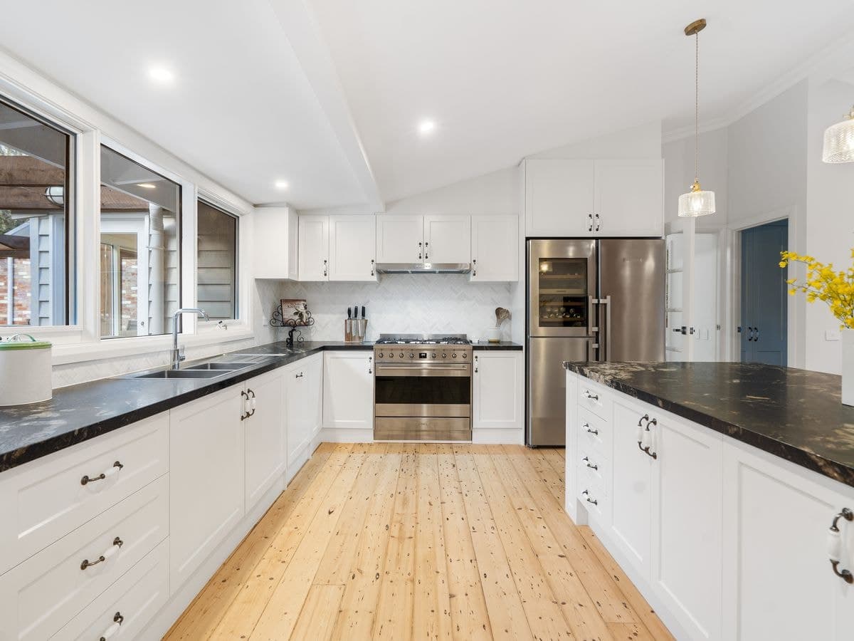 18 Salisbury Road, Mount Macedon, Mount Macedon - Thumbnail 5