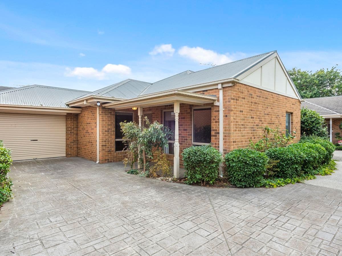 unit 2 / 15-17 Rodney Street, Gisborne, Gisborne - Image 1