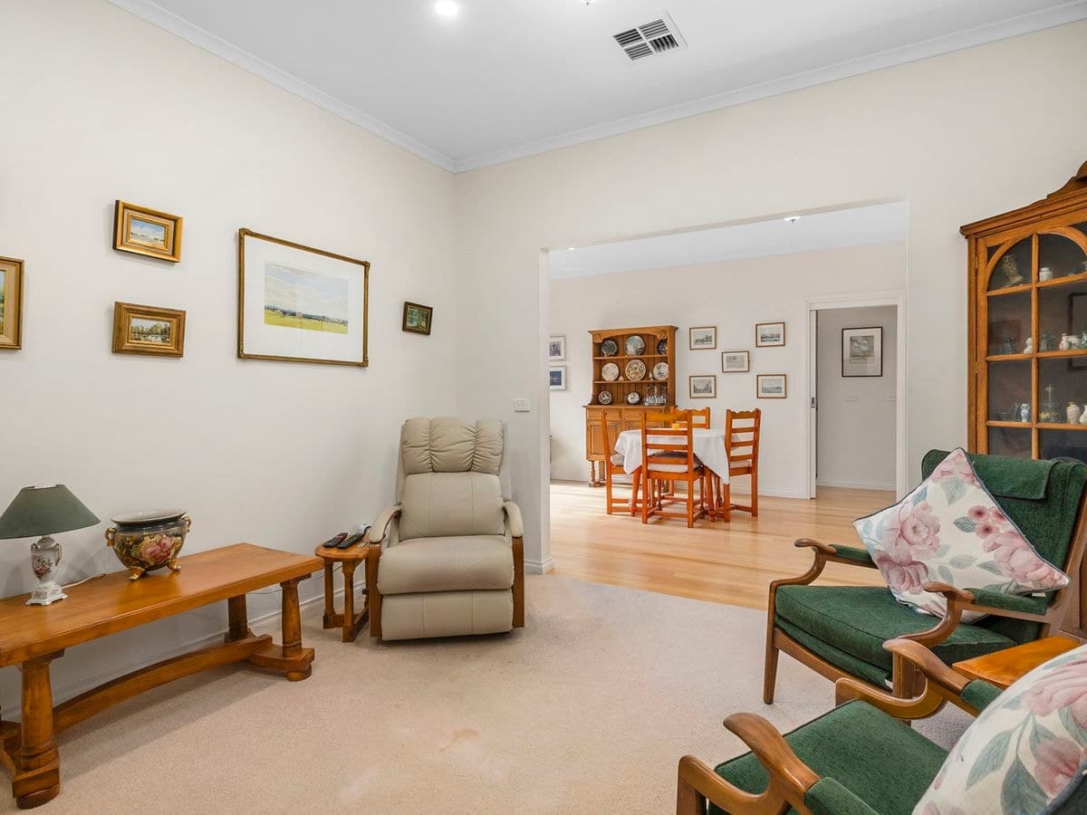 unit 2 / 15-17 Rodney Street, Gisborne, Gisborne - Thumbnail 8