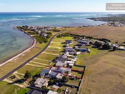 263 Pelican Point Road, Pelican Point, Pelican Point - Image 1