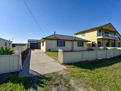 263 Pelican Point Road, Pelican Point, Pelican Point - Thumbnail 4
