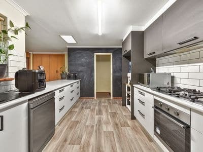 35 Tweed Crescent, Mount Gambier, Mount Gambier - Thumbnail 2