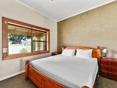 112 Jubilee Highway East, MOUNT GAMBIER, Mount Gambier - Thumbnail 7