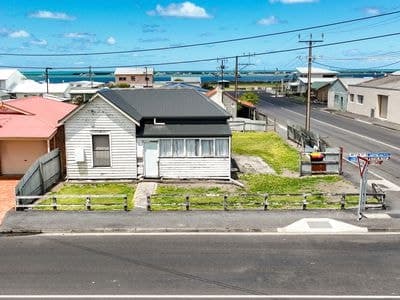 29 Meylin Street, PORT MACDONNELL, Port Macdonnell - Image 1