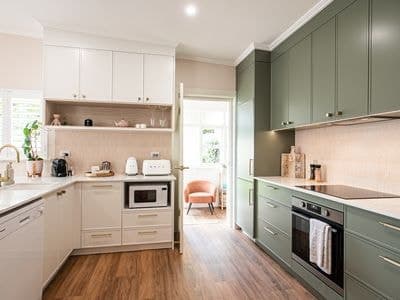 54 Elizabeth Street, Mount Gambier, Mount Gambier - Thumbnail 2