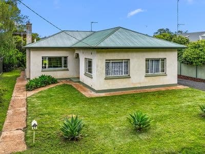 27 Chute Street, Mount Gambier, Mount Gambier - Image 1