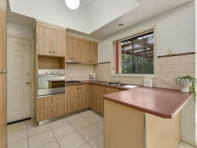 30 Powell Street, Mount Gambier, Mount Gambier - Thumbnail 2