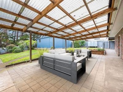 12 Hillcrest Avenue, Mount Gambier, Mount Gambier - Thumbnail 4