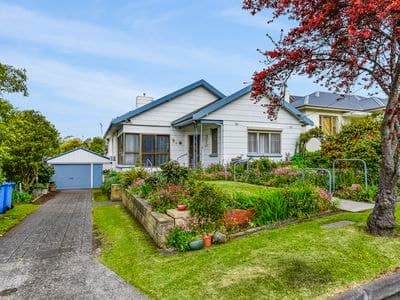 18 Sunnyside Drive, Mount Gambier, Mount Gambier - Image 1