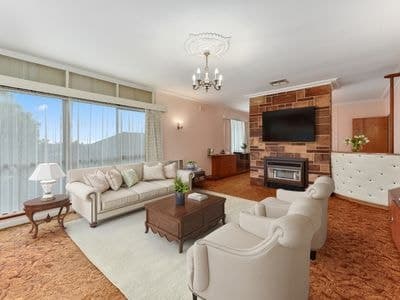 18 Sunnyside Drive, Mount Gambier, Mount Gambier - Thumbnail 3