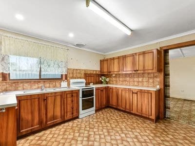23 Shelton Street, MOUNT GAMBIER, Mount Gambier - Thumbnail 4