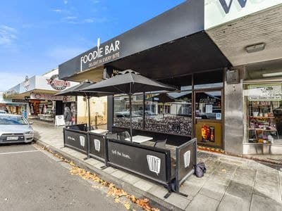 MOUNT GAMBIER, MOUNT GAMBIER, Mount Gambier - Image 1