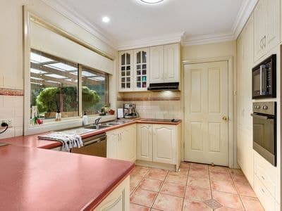 2 Heathfield Way, Mount Gambier, Mount Gambier - Thumbnail 2