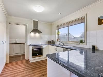 16 / 2A Coolabah Street, Mount Gambier, Mount Gambier - Thumbnail 2