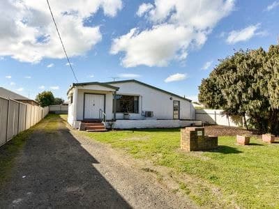 30 Queens Avenue, Mount Gambier, Mount Gambier - Thumbnail 5