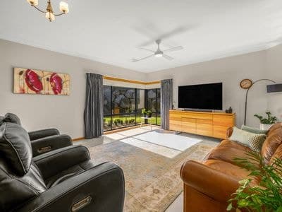 12 Silverbrook Avenue, Mount Gambier, Mount Gambier - Thumbnail 4