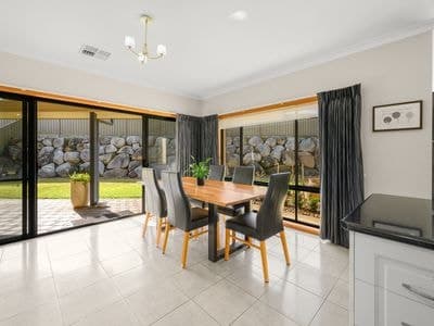 12 Silverbrook Avenue, Mount Gambier, Mount Gambier - Thumbnail 8