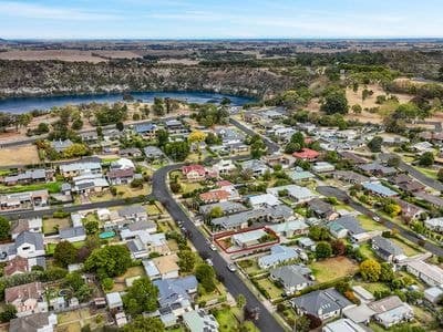 1 / 14 Robinson Street, MOUNT GAMBIER, Mount Gambier - Thumbnail 2