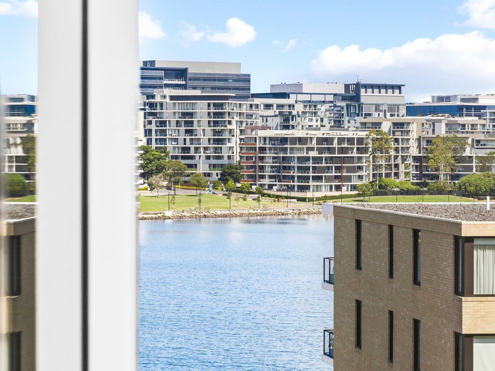Sold!, WENTWORTH POINT, Wentworth Point - Thumbnail 4