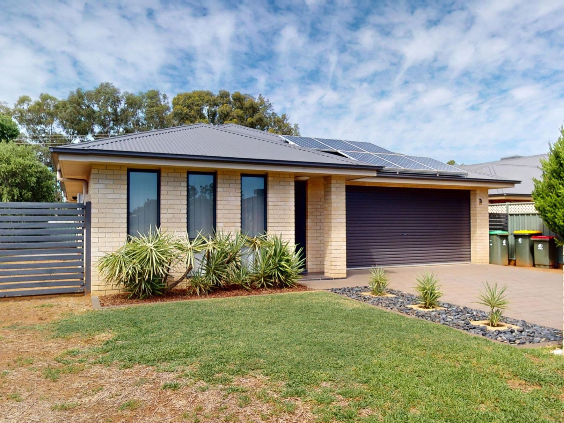 12 Glenshee Close, Dubbo, Dubbo - Image 1