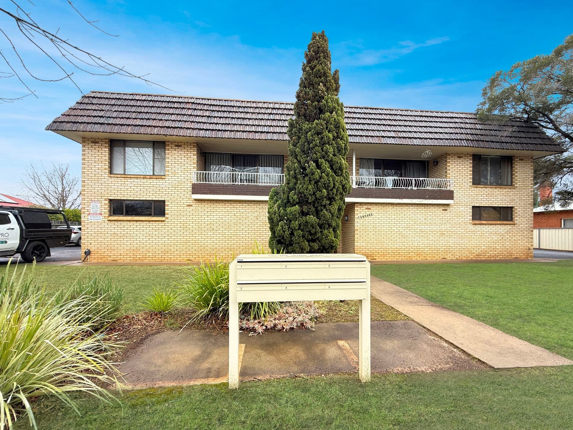 2 / 7 George Street, Dubbo, Dubbo - Image 1