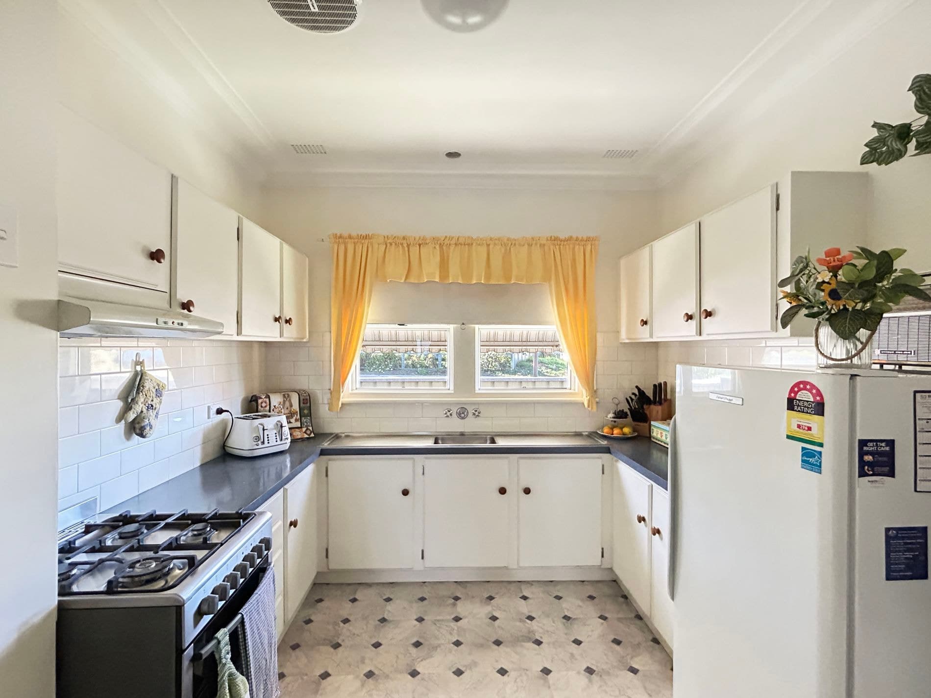 37 Naman Street, Dubbo NSW, Dubbo - Thumbnail 4