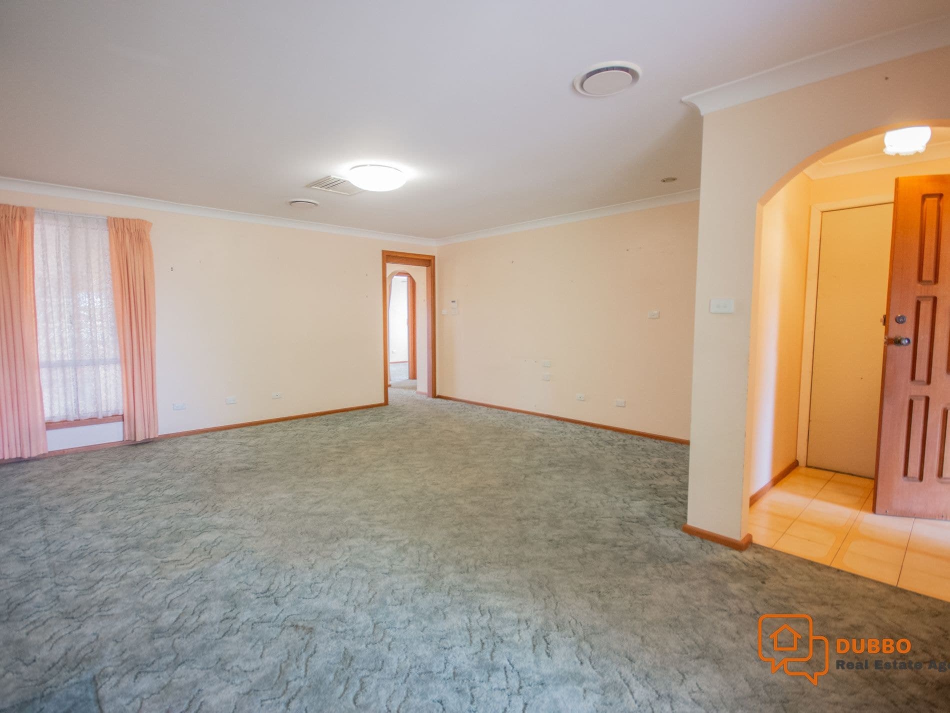 32 Sovereign Street, Dubbo NSW, Dubbo - Thumbnail 2