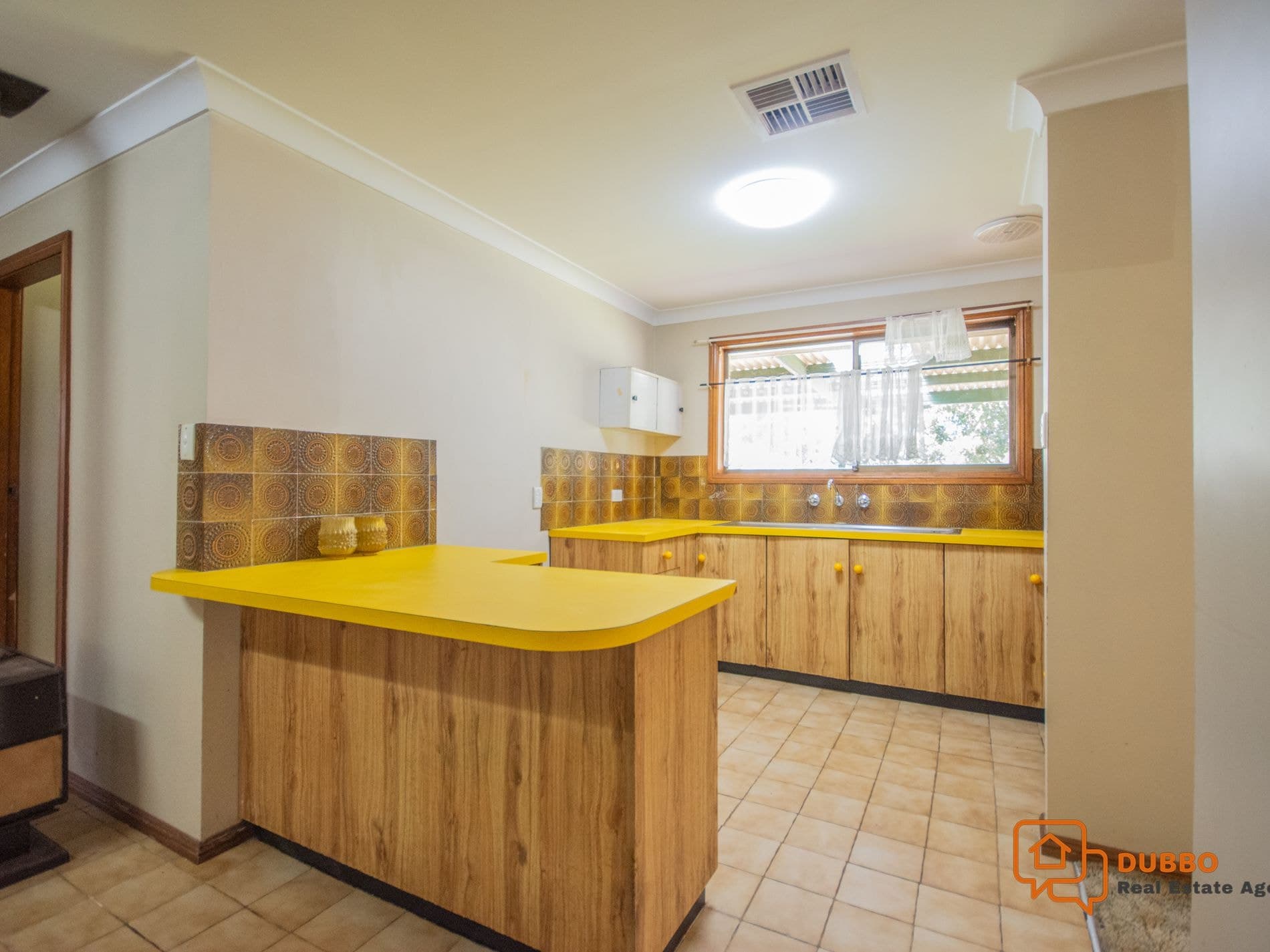 36 Chifley Drive, Dubbo, Dubbo - Thumbnail 4
