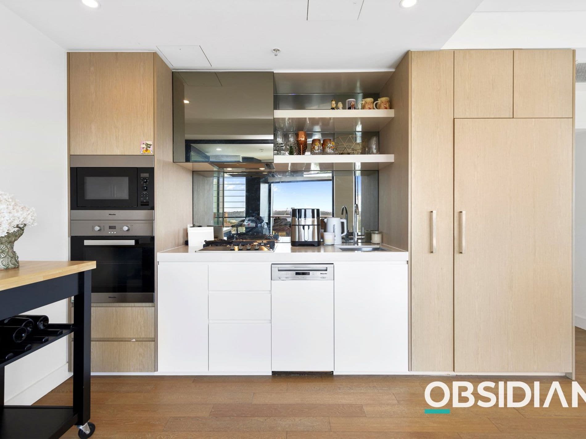 Sold!, MILSONS POINT, Milsons Point - Thumbnail 6