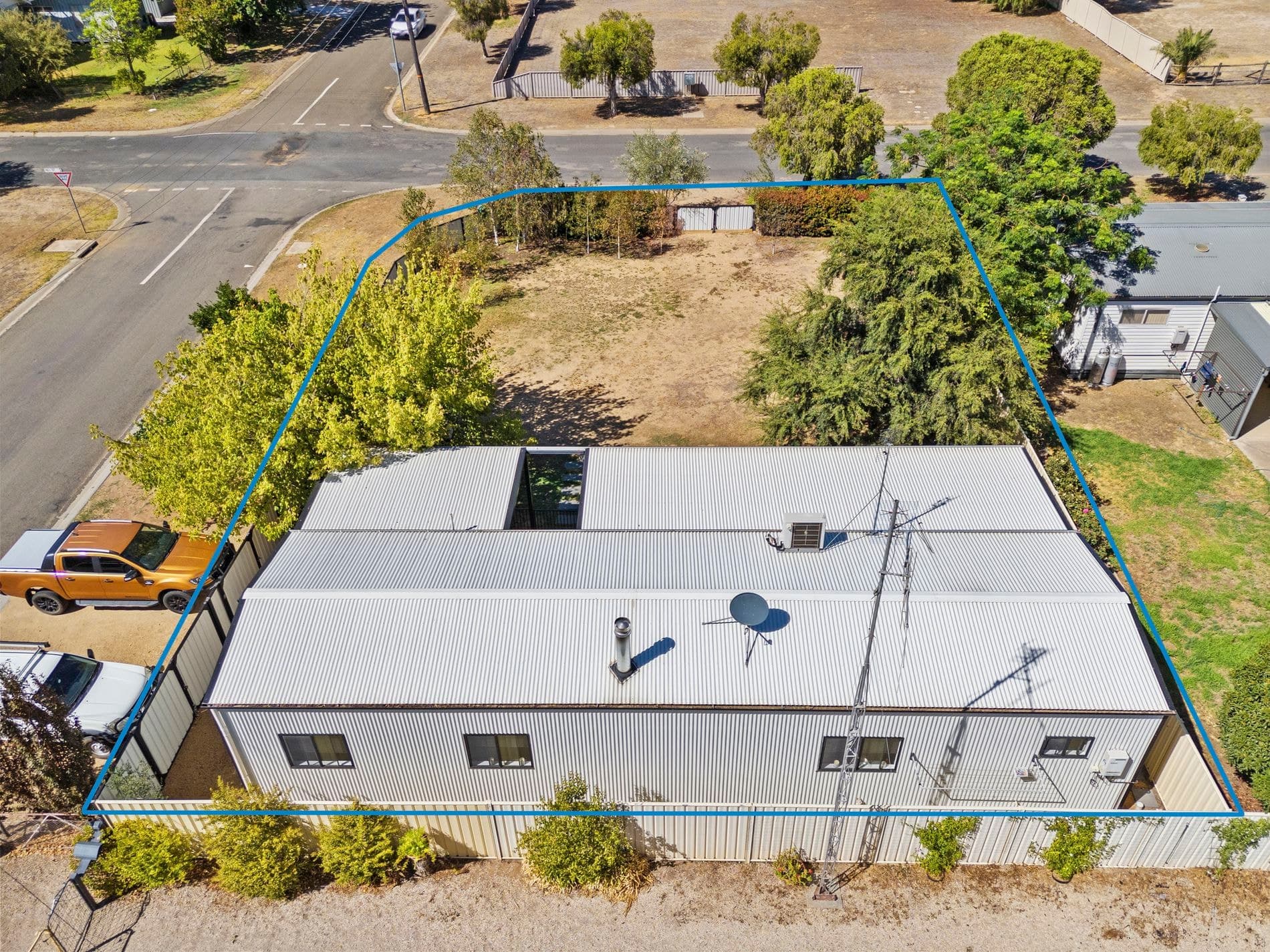 10-12 Sugden Street, Tocumwal, Tocumwal - Image 1