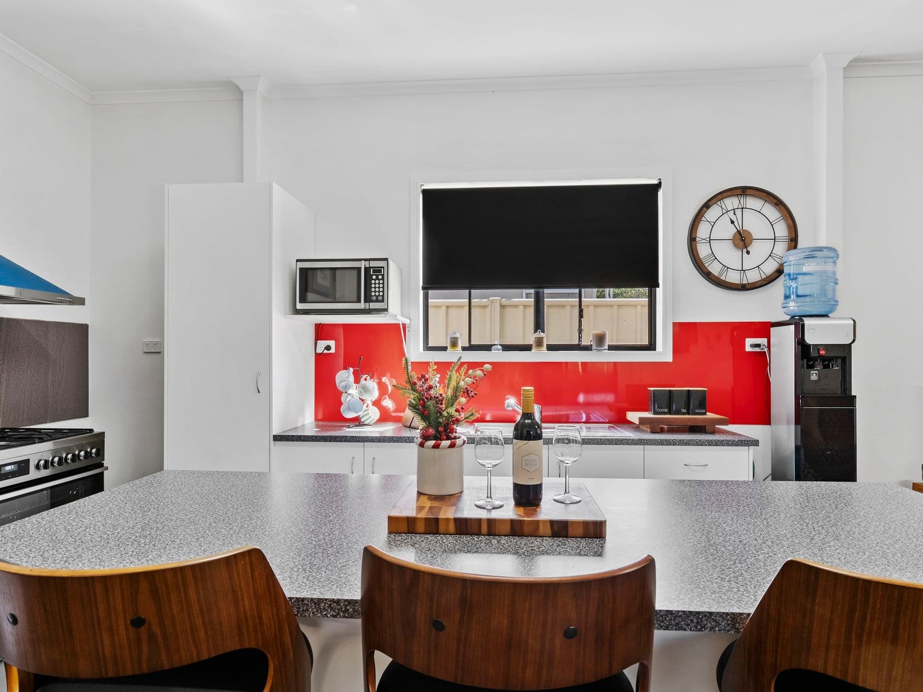 10-12 Sugden Street, Tocumwal, Tocumwal - Thumbnail 2
