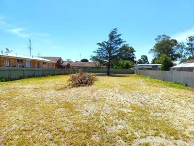 119 Coree Street, Finley, Finley - Image 1